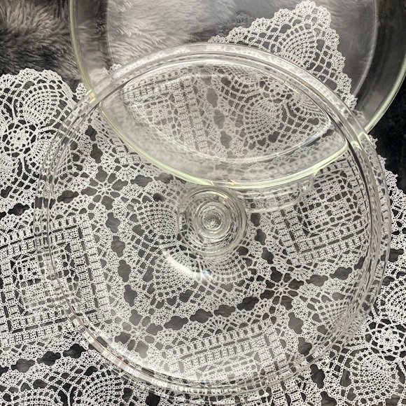 Vintage Early Clear Pyrex Dish Clear Casserole with Lid 4 Cup - Picture 4 of 16